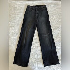 Joe’s high rise crop jeans size 24